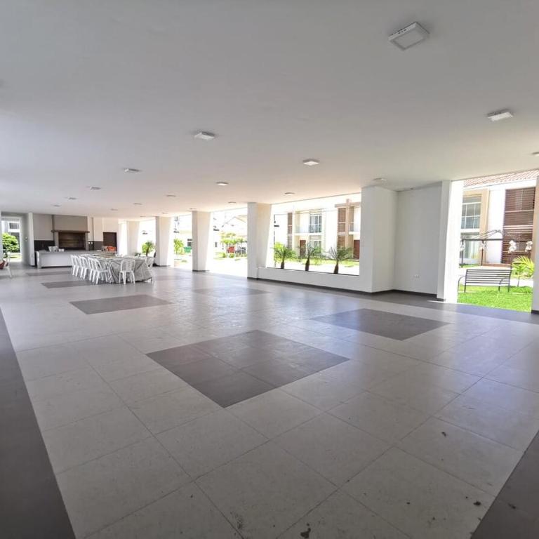 Mi casa, su casa - Moderno y Chic - Three-Bedroom Apartment - 25