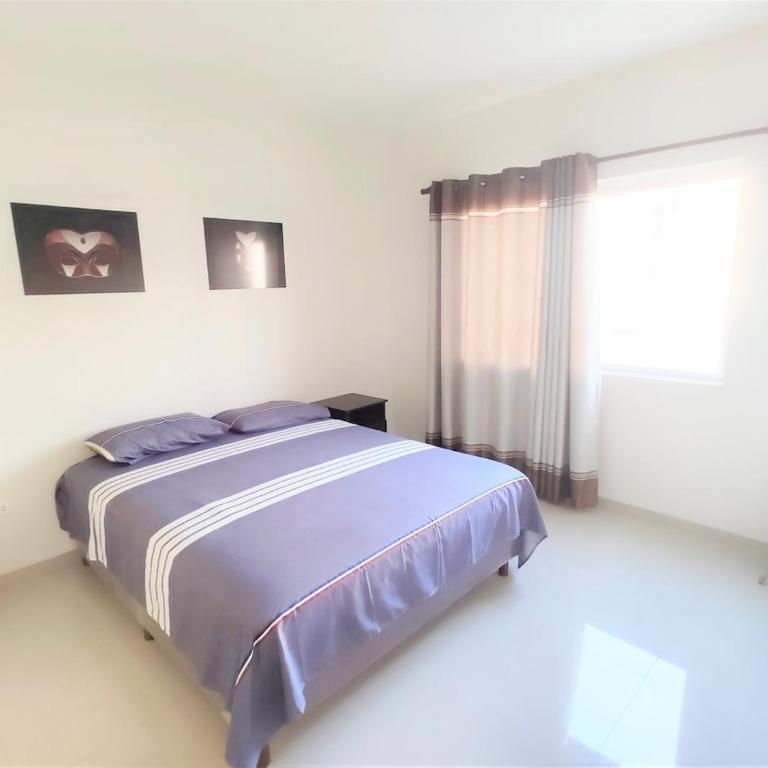 Casa Elegante, Cómoda y Relájate - Three-Bedroom Apartment - 40