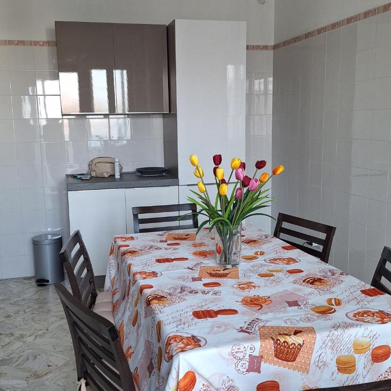 La Terrazza sul Corso - Appartamento con 3 Camere da Letto e Vista Mare - 8