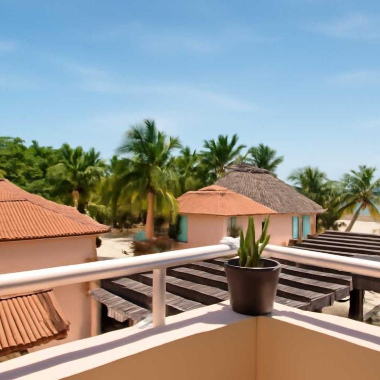 Beachfront 2BR Condo in Playa I Steps to 5th Ave! - 2BR Beachfront Oceanview Terrace - 1