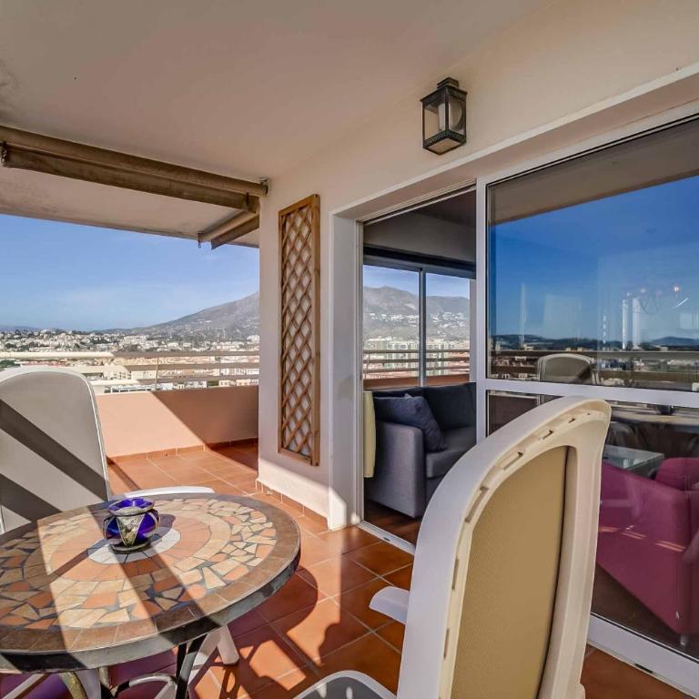 135 - Beachfront Apartment with Pool, Fuengirola! - Apartamento de 1 dormitorio - 24