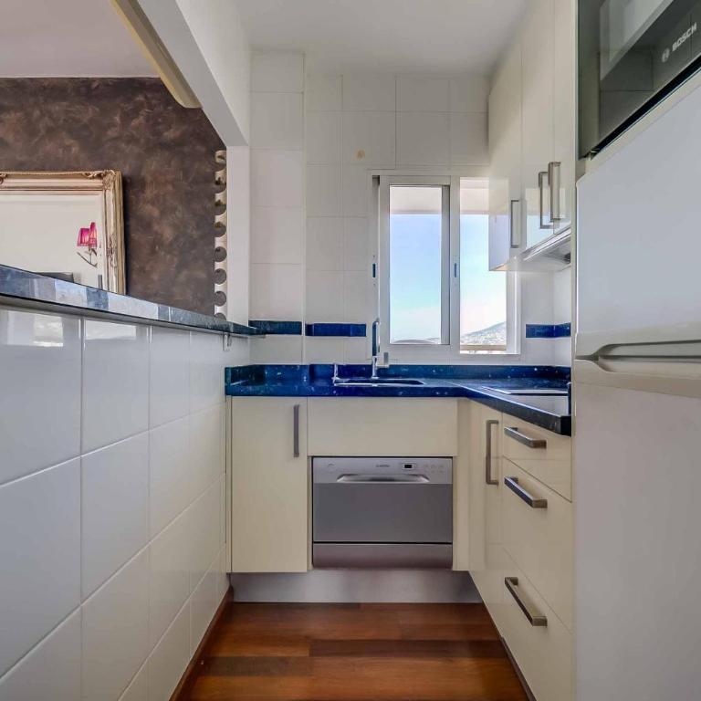 135 - Beachfront Apartment with Pool, Fuengirola! - Apartamento de 1 dormitorio - 17