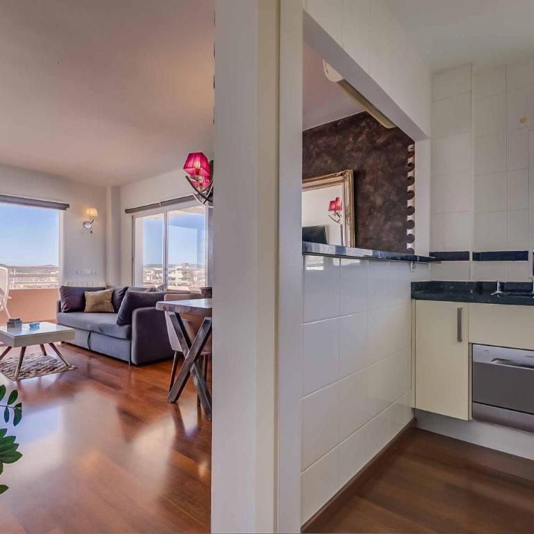 135 - Beachfront Apartment with Pool, Fuengirola! - Apartamento de 1 dormitorio - 14