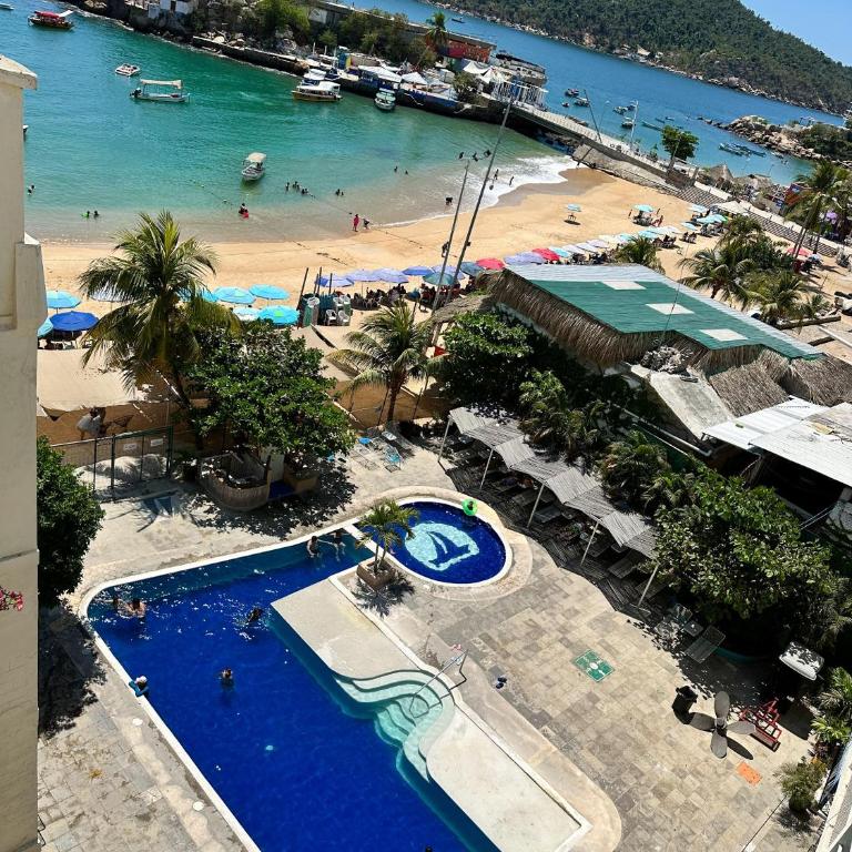 Acamar Beach Resort - Habitación Doble con vistas a la piscina - 2