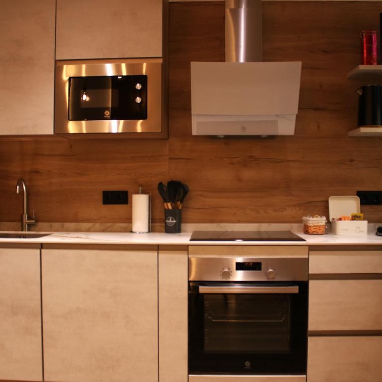 Suites Oeste - Suite Deluxe con cama extragrande - 10