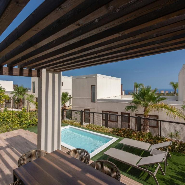 Four Points by Sheraton Costa Blanca Villas - Villa Confort de 3 dormitorios con piscina, balcón y vistas al resort - 14