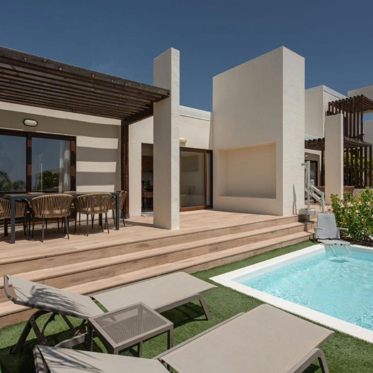 Four Points by Sheraton Costa Blanca Villas - Villa Adaptada de 2 dormitorios con piscina, balcón y vistas al resort - 10