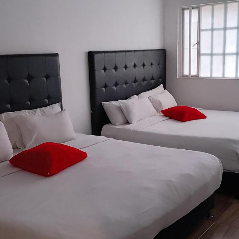 Cerca Embajada , Corferias , G -12 Hotel Monaco de Luxe - Estudio Triple Estándar - 12