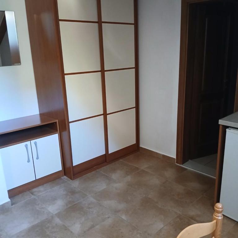 Gospar Apartments - Studio - 4