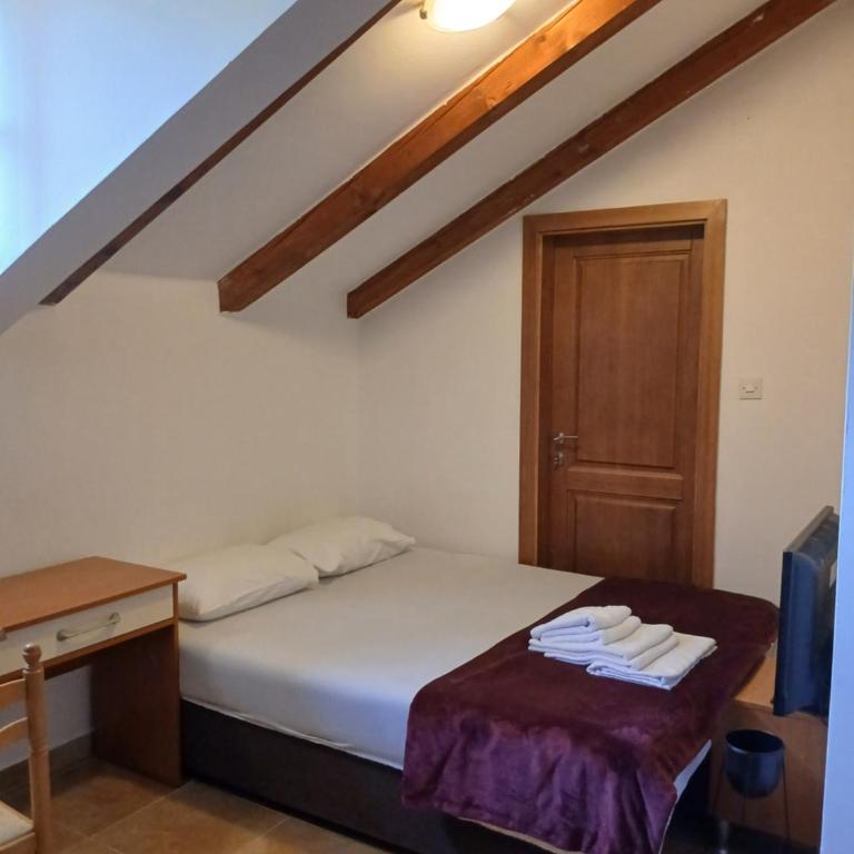 Gospar Apartments - Studio - 2