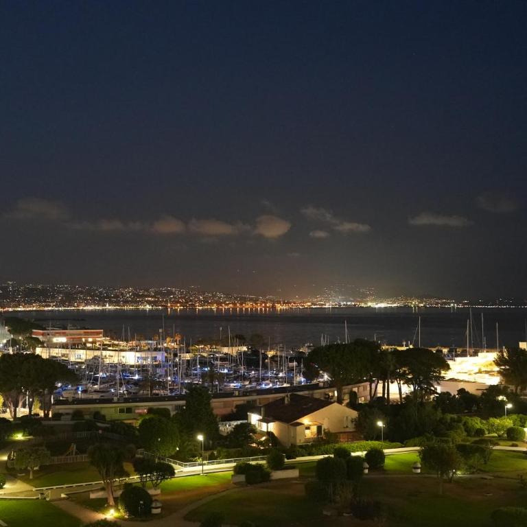 T2 Climatisé Vue Mer Exceptionnelle Accès Plage - Appartement 1 Chambre - 16