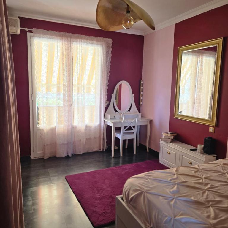 3 pièces avec vue proche du Port de Nice - Appartement 2 Chambres - 3
