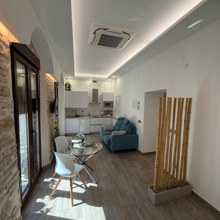 La Muralla de San Fernando de Córdoba - One-Bedroom Apartment - 11