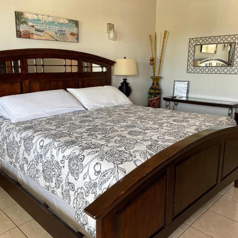 Hospedaje Mulege - King Room with Sea View - 1