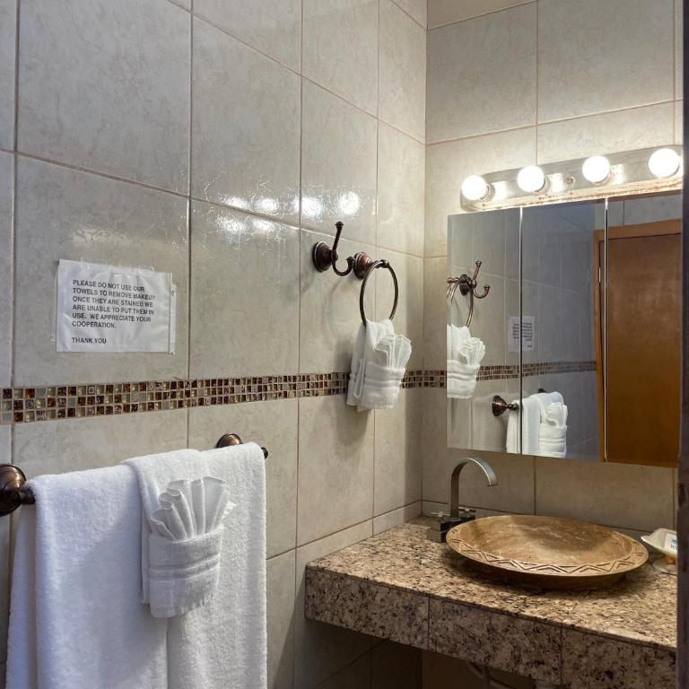 Hospedaje Mulege - King Room with Sea View - 4