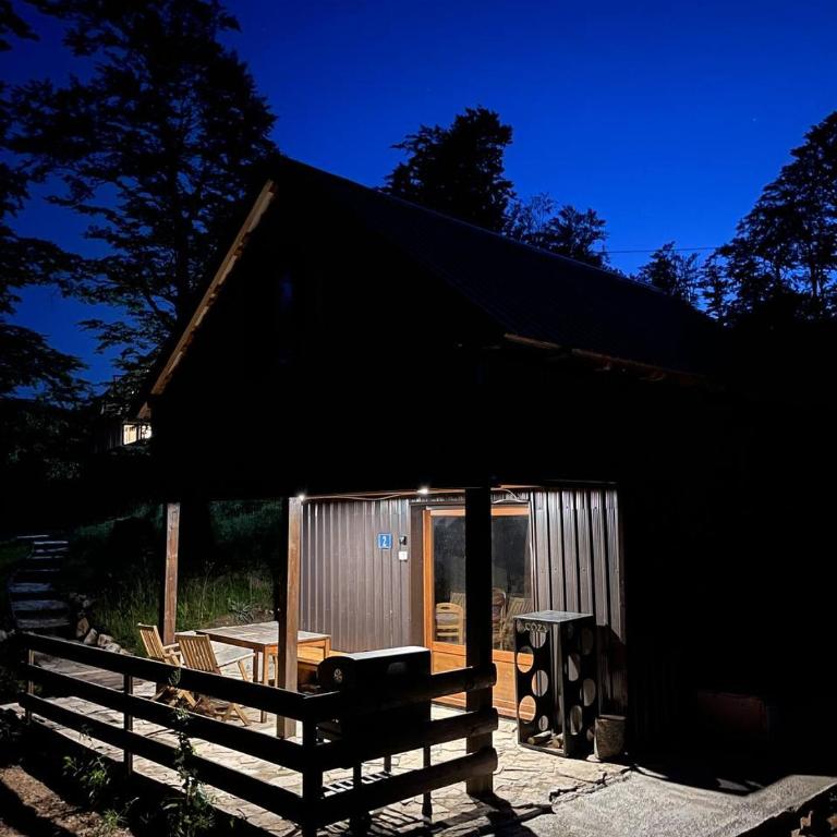 GUEST HOUSE PRIVAL.CLUB - Two-Bedroom House - 2