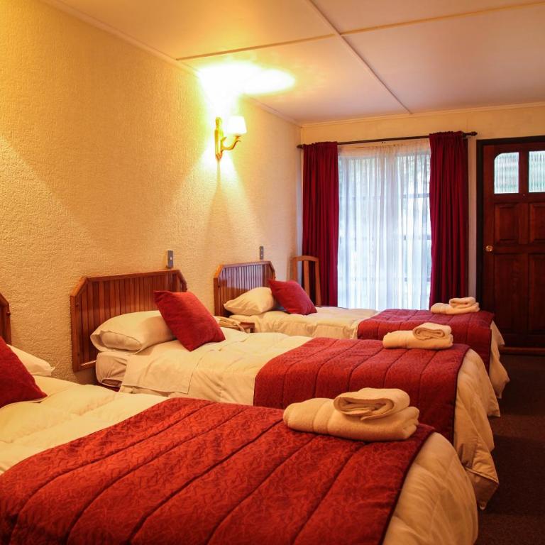 Hostería Pehoe - Standard Triple Room - 2