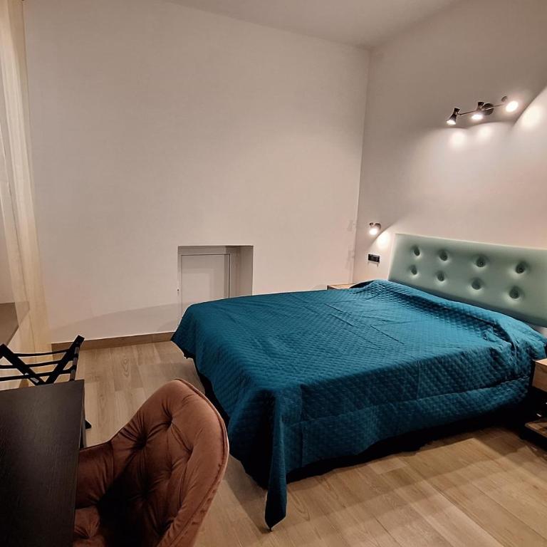 Domus Albalonga - Camera Matrimoniale con Bagno Privato - 4