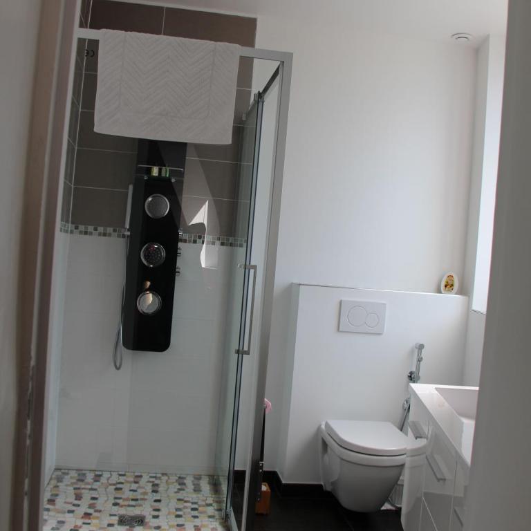 Propriété La Claire - Chambre Triple - Vue sur Jardin - 4