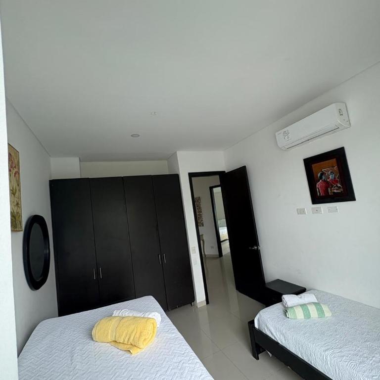 Apartamento en Cartagena a pasos de la Playa - Two-Bedroom Apartment - 14