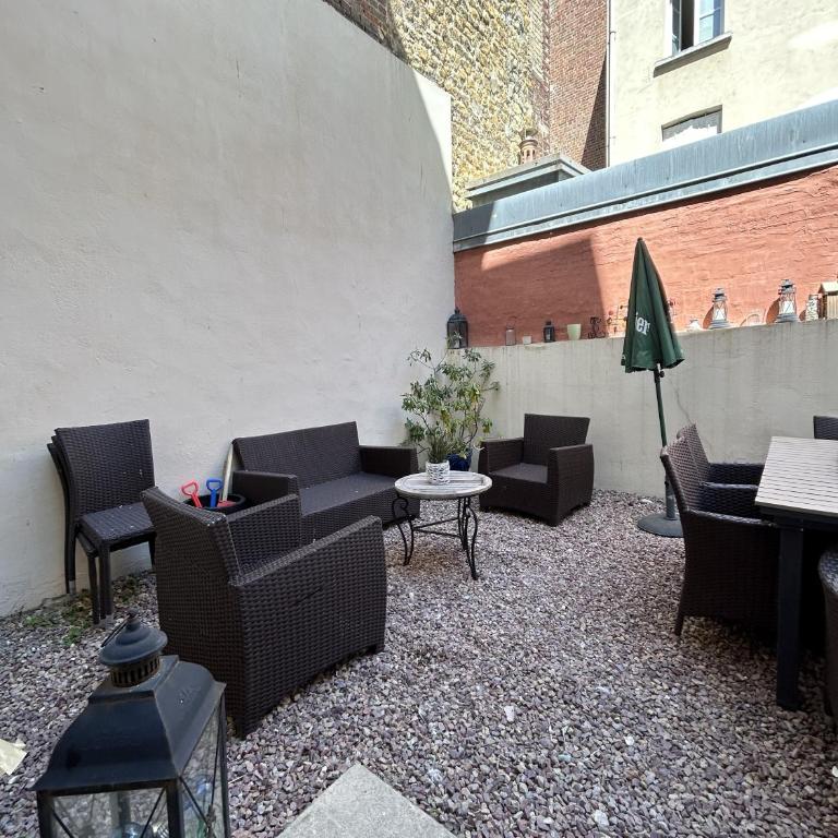 Rez de chaussée avec cour privée - Appartement 2 Chambres - 8