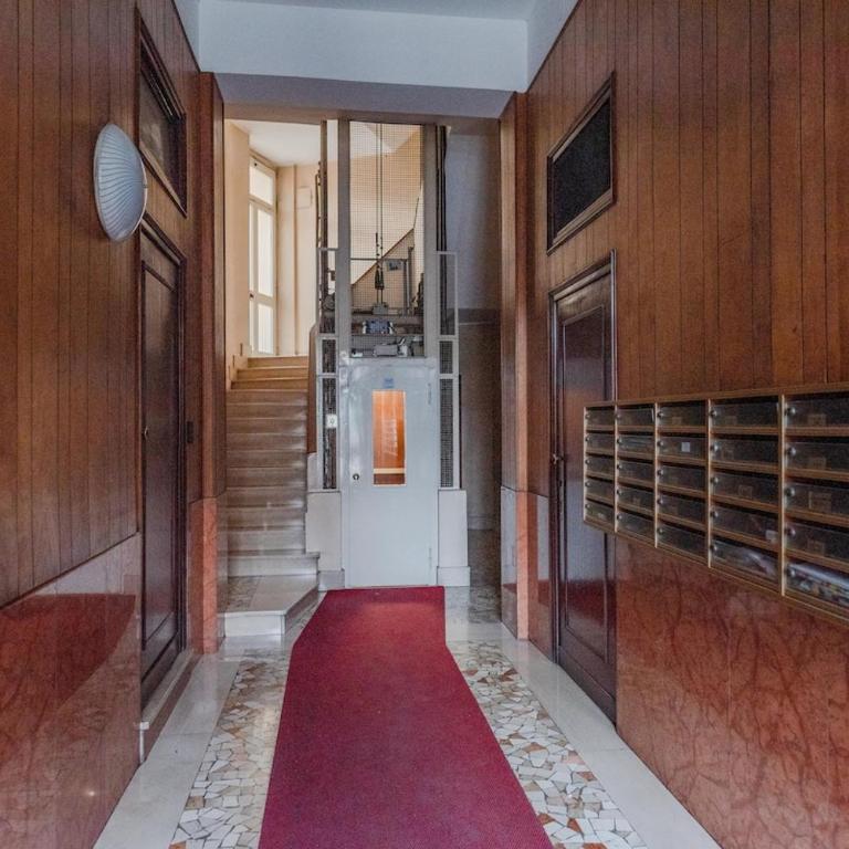 Panoramic Central attic - Mole Antonelliana - Two-Bedroom Apartment - 36