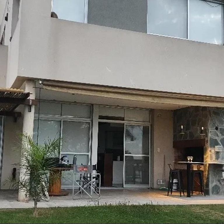 Casa Country Nautico Rio Barrio Privado Solar De Victoria - Four-Bedroom House - 25