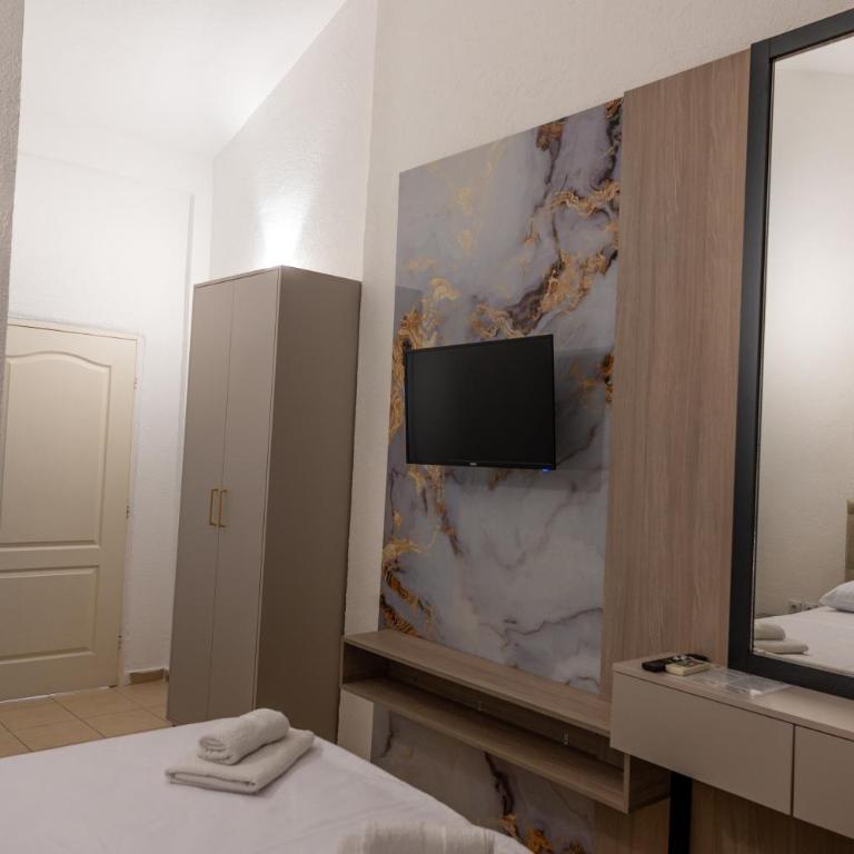 Grand Apartments - Deluks Dvokrevetna Soba sa Bračnim Krevetom - 4