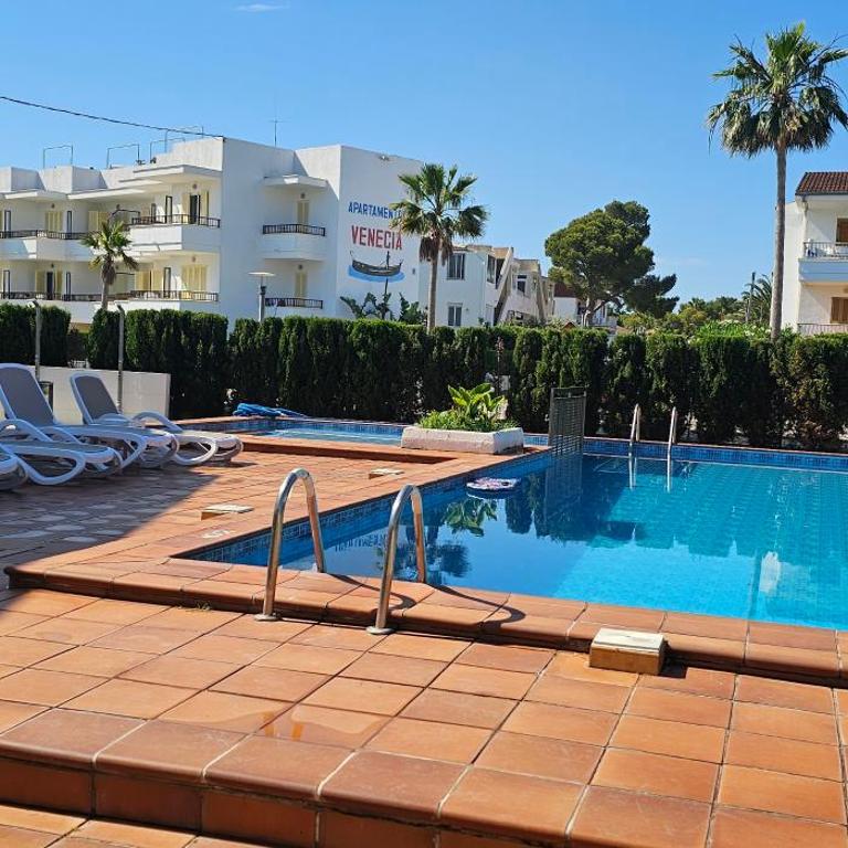 Apartamentos venecia a unos pasos de la playa - Apartamento de 1 dormitorio - 2