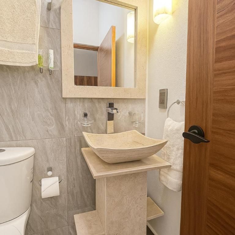 Suites C O V A D O N G A - Apartamento - 1