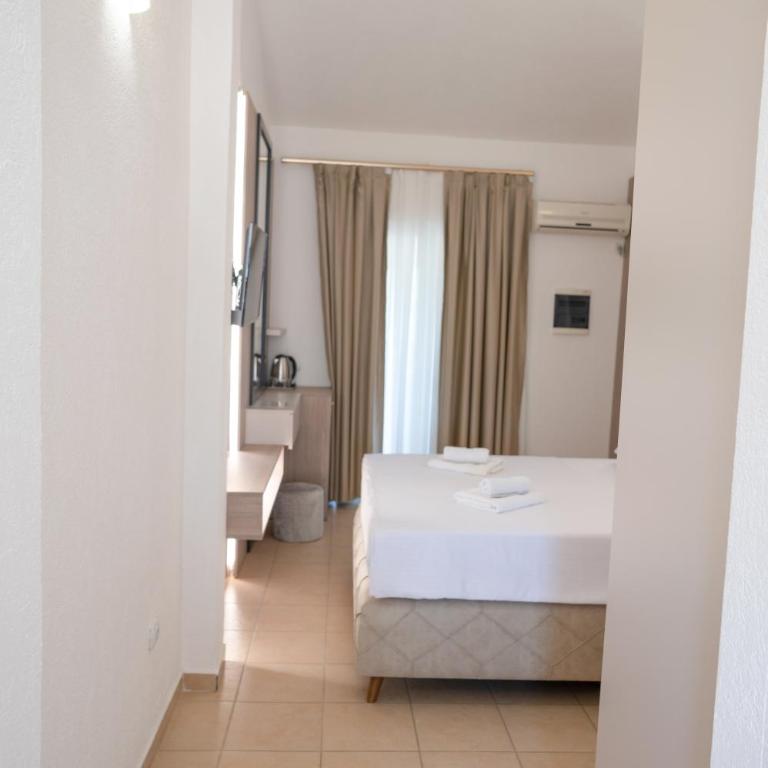Grand Apartments - Deluks Dvokrevetna Soba sa Bračnim Krevetom - 5