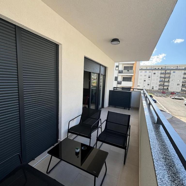 Apartman Andrea - Apartman sa 2 Spavaće Sobe - 3