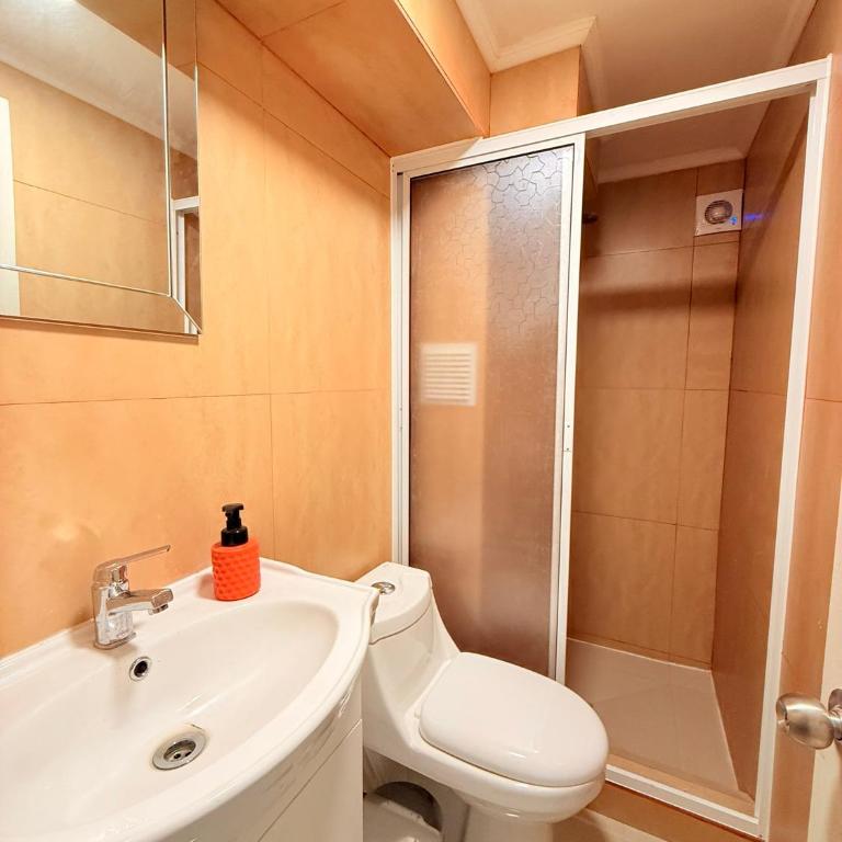 Departamento primer piso a minutos de la playa - Three-Bedroom Apartment - 6