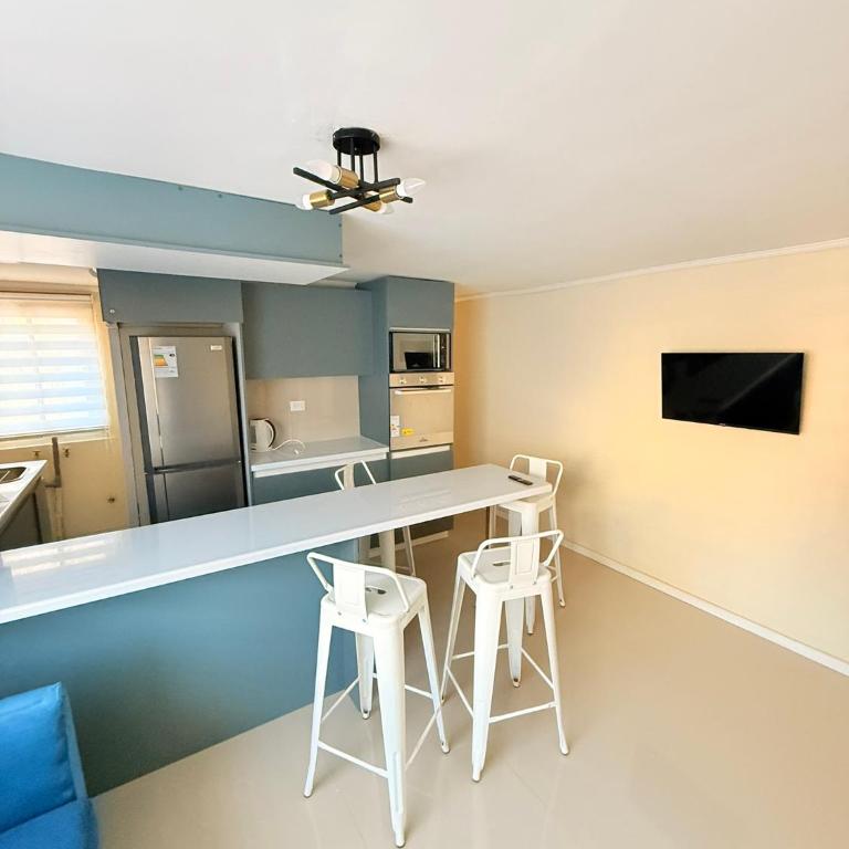 Departamento primer piso a minutos de la playa - Three-Bedroom Apartment - 7