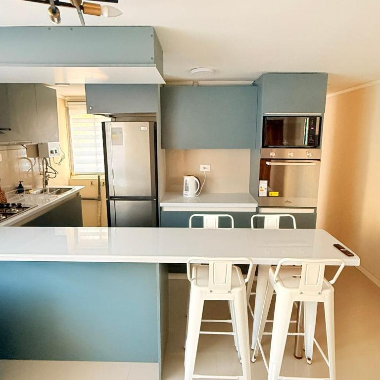 Departamento primer piso a minutos de la playa - Three-Bedroom Apartment - 20