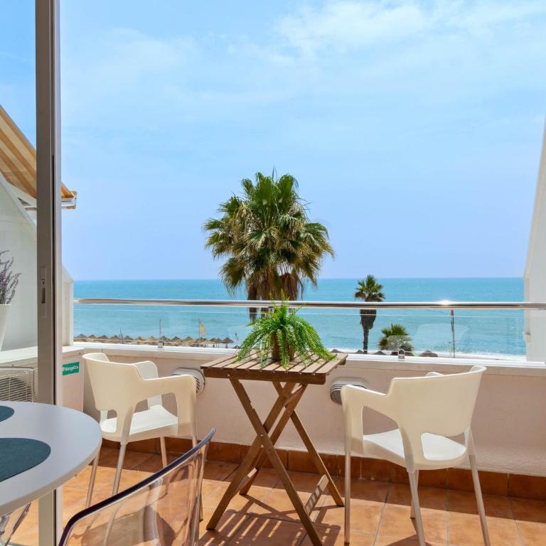 Studio in Torremolinos by Playa El Bajondillo - Apartment - 21