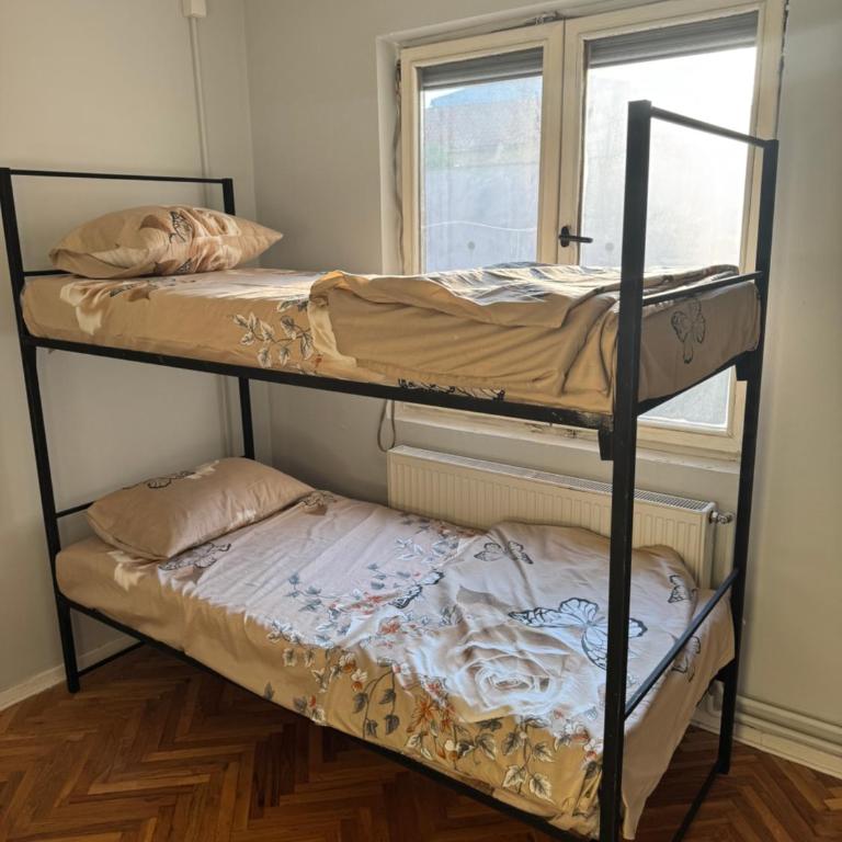 Santalya Hostel&Turkish Food - Četvorokrevetna Mešovita Spavaonica - 4