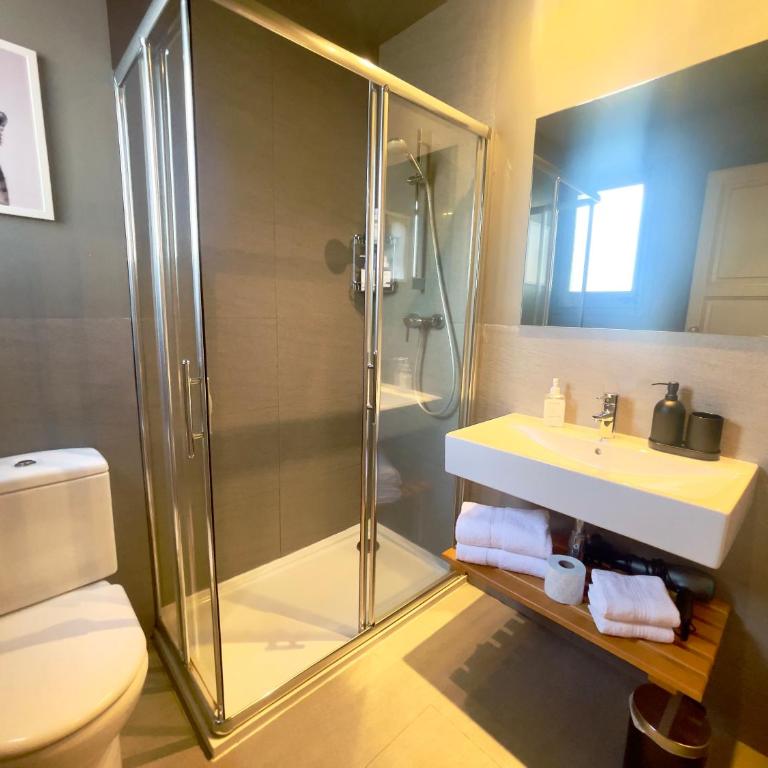 CAL QuEROL Llac, Villa con jacuzzi y jardín en Puigcerdà centro - Haus mit 5 Schlafzimmern - 43