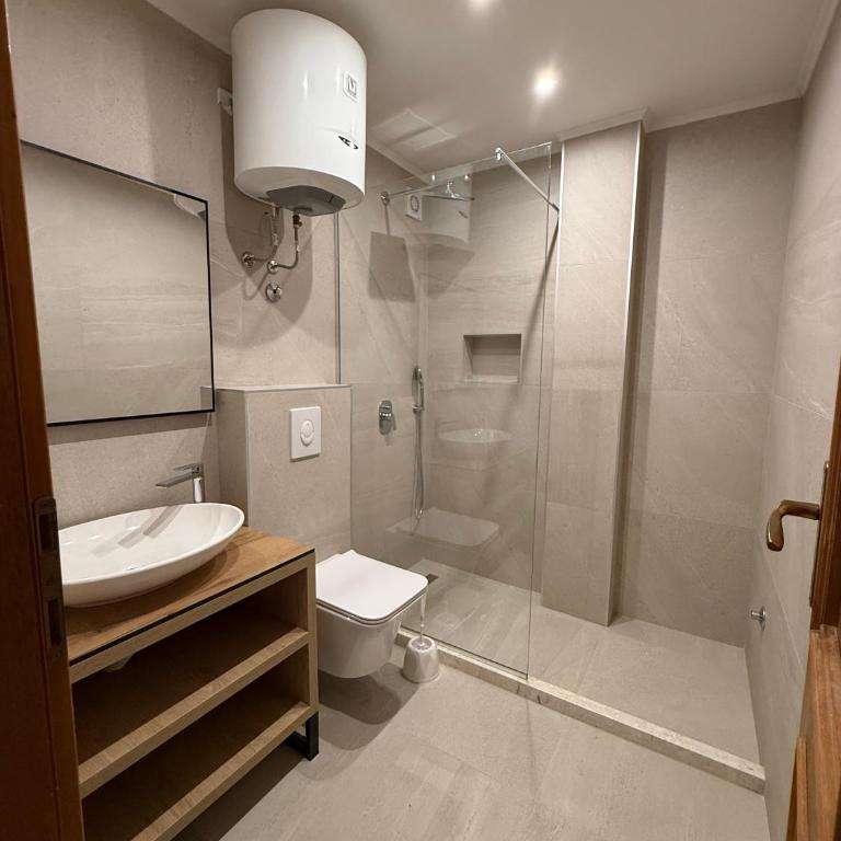 Villa Firenze - Apartman s 1 Spavaćom Sobom, Balkonom i Pogledom na More - 11