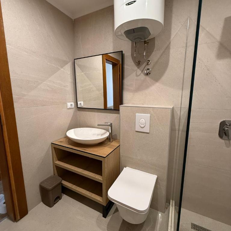 Villa Firenze - Apartman sa 2 Spavaće Sobe i Balkonom - 3