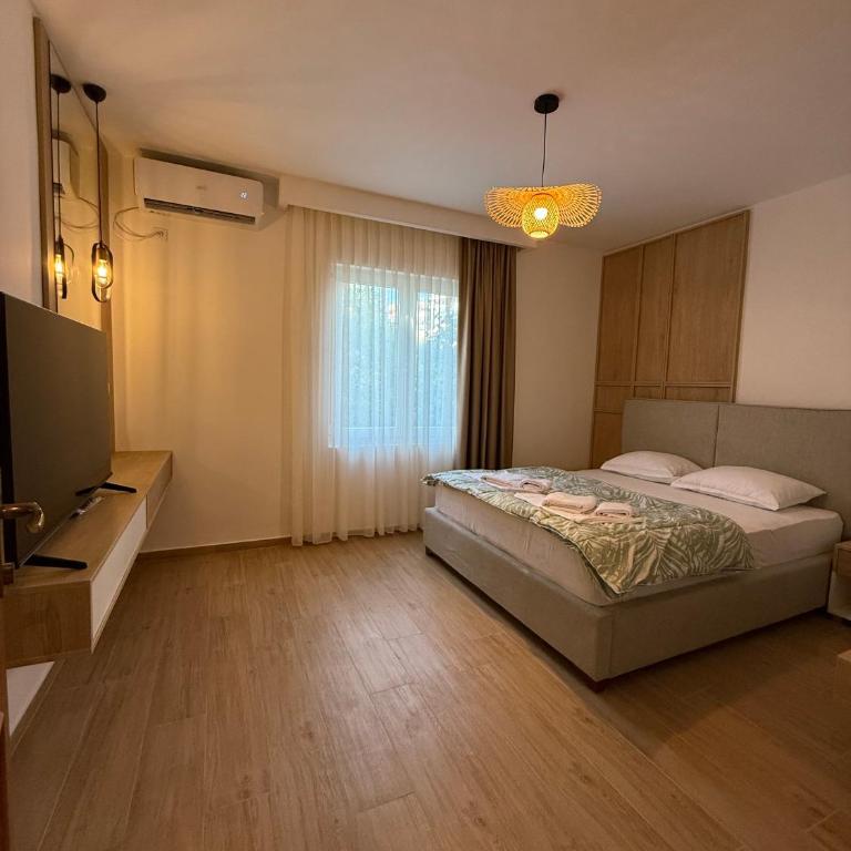 Villa Firenze - Apartman sa 2 Spavaće Sobe i Balkonom - 7