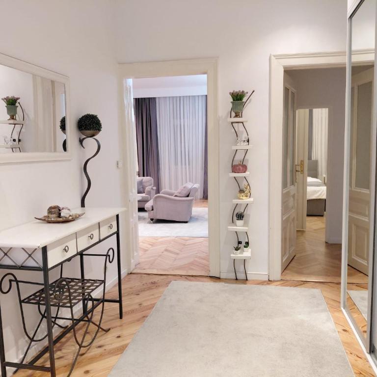 The Grand Central Apartment - Apartman sa 3 Spavaće Sobe - 17