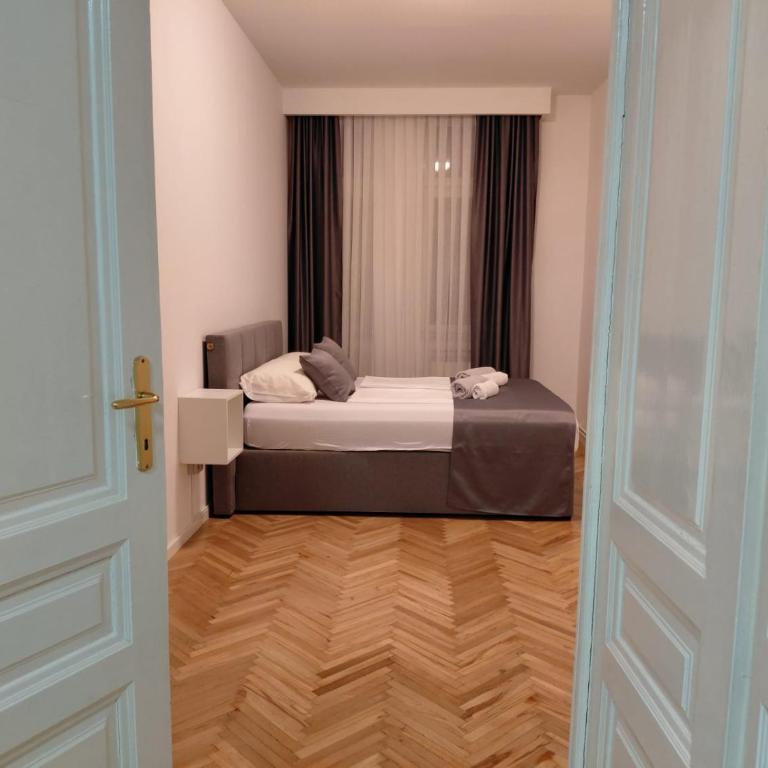 The Grand Central Apartment - Apartman sa 3 Spavaće Sobe - 5