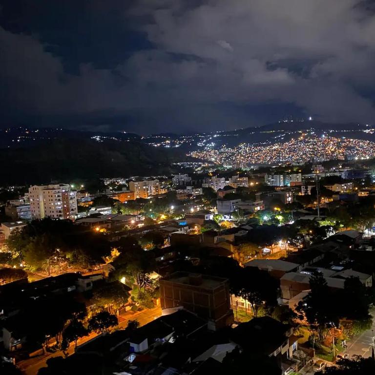 Apartamento tipo Loft en el sur de cali, con aire acondicionado - Apartamento de 1 dormitorio - 49