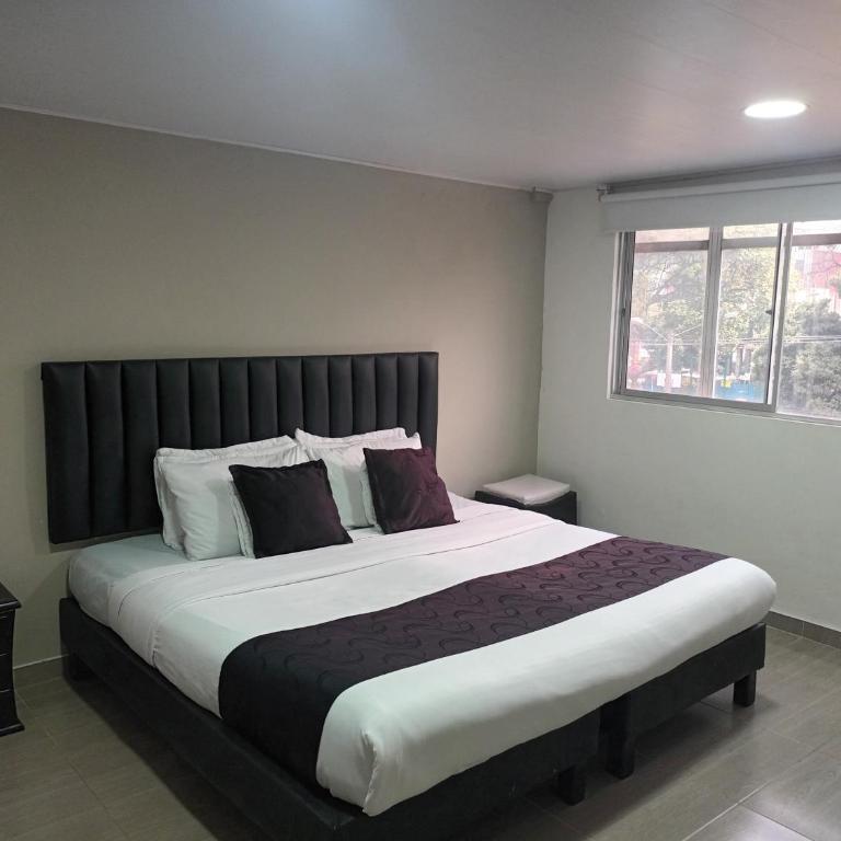 Hotel Santiago Plaza - Habitación Doble - 1 o 2 camas - 7