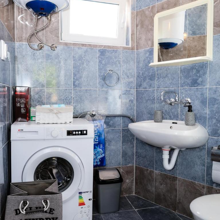 Apartman Arija - Two-Bedroom Apartment - 32