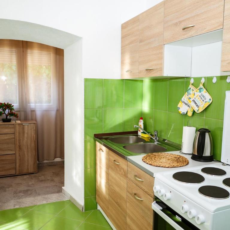 Apartman Arija - Two-Bedroom Apartment - 14