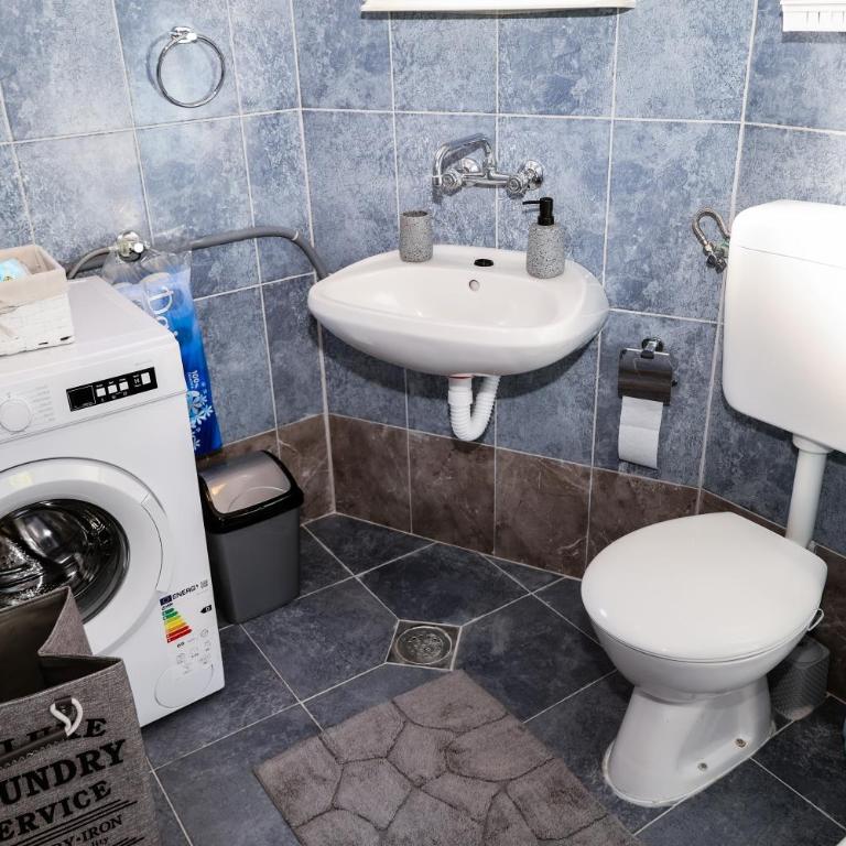 Apartman Arija - Two-Bedroom Apartment - 30