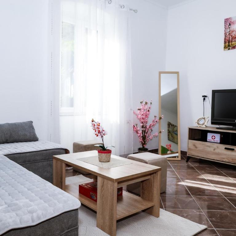 Apartman Arija - Two-Bedroom Apartment - 7