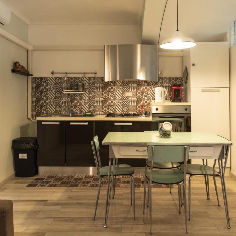 Palazzo Martina - Two-Bedroom Apartment - 10